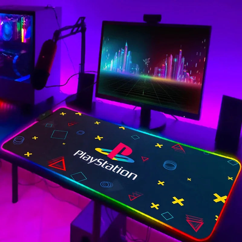 Tapis de Souris Gamer RGB XXL Laumango – LED Multicolore, Antidérapant, Design Anime ou Classique