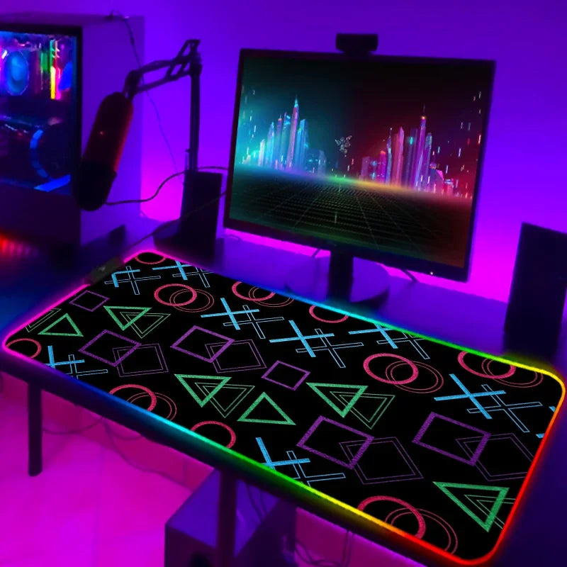Tapis de Souris Gamer RGB XXL Laumango – LED Multicolore, Antidérapant, Design Anime ou Classique
