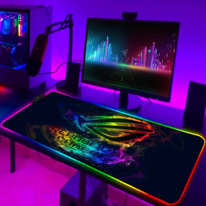 Tapis de Souris Gamer RGB XXL Laumango – LED Multicolore, Antidérapant, Surface XXL, Design Anime ou Sobre